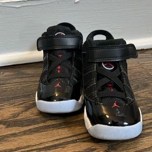 Black Jordan’s for Toddler Boy 8C